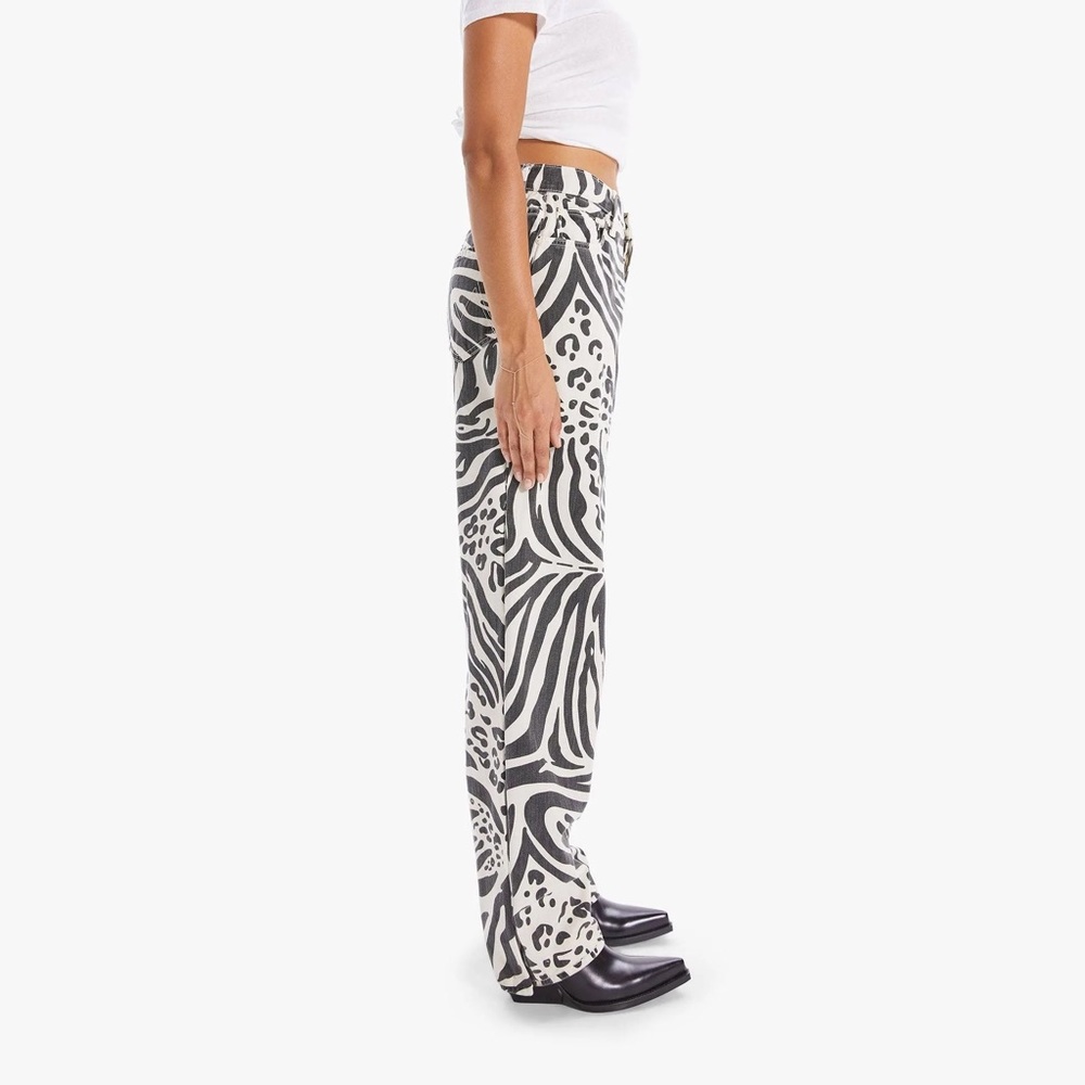 MOTHER Jeans High Waisted Curbside Heel Animal Tracks Size 28 - Picture 2 of 7